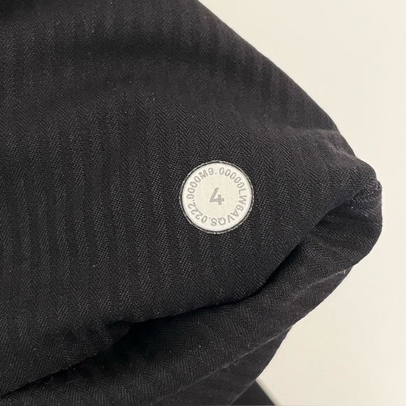 Lululemon Dance Studio Crop 25” Lightweight Performance Pant Black 4 - Picture 16 of 16